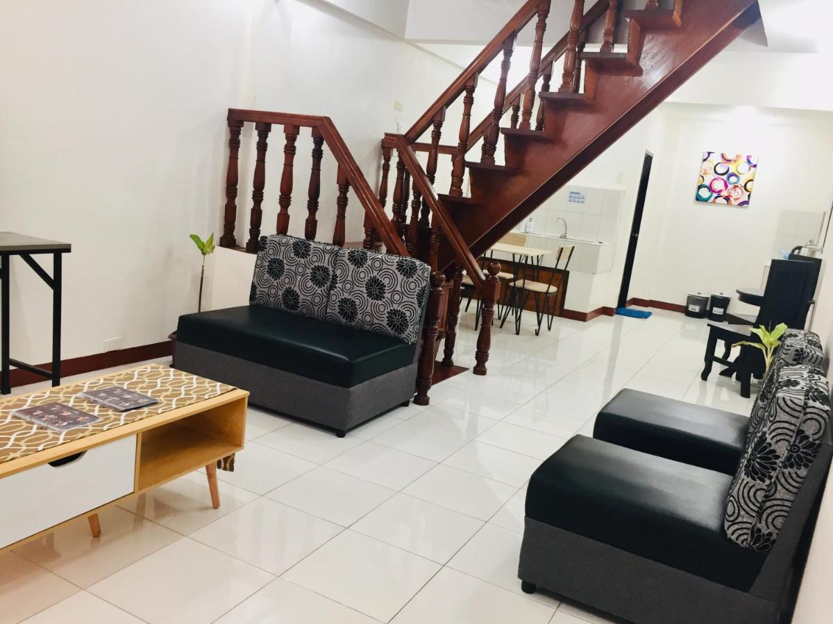 Jprime Apartelle Tuguegarao City Eksteriør billede