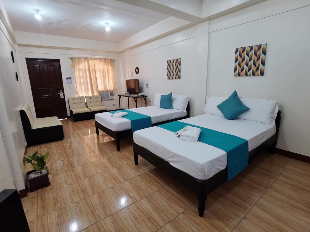 Jprime Apartelle Tuguegarao City Eksteriør billede