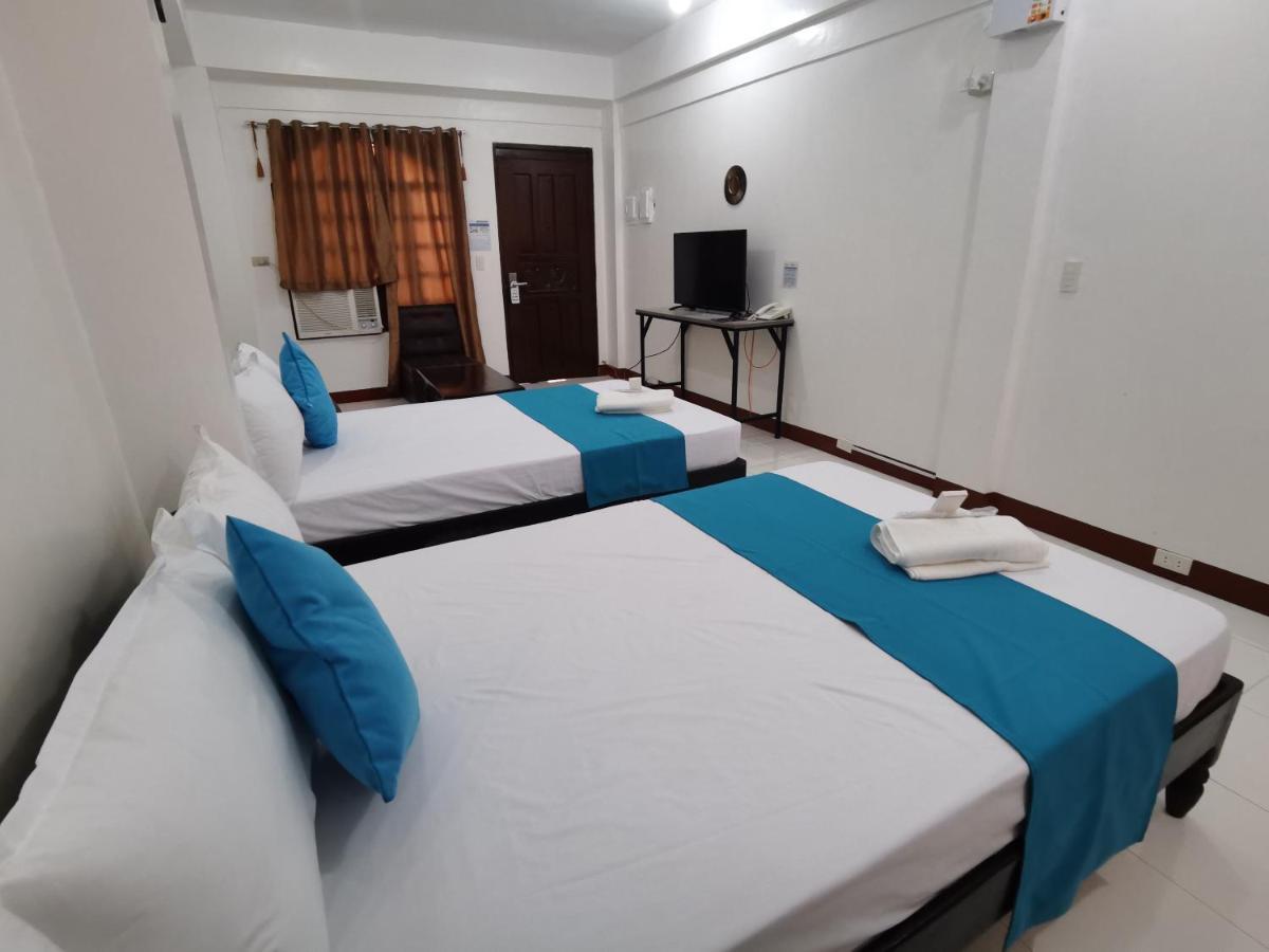 Jprime Apartelle Tuguegarao City Eksteriør billede