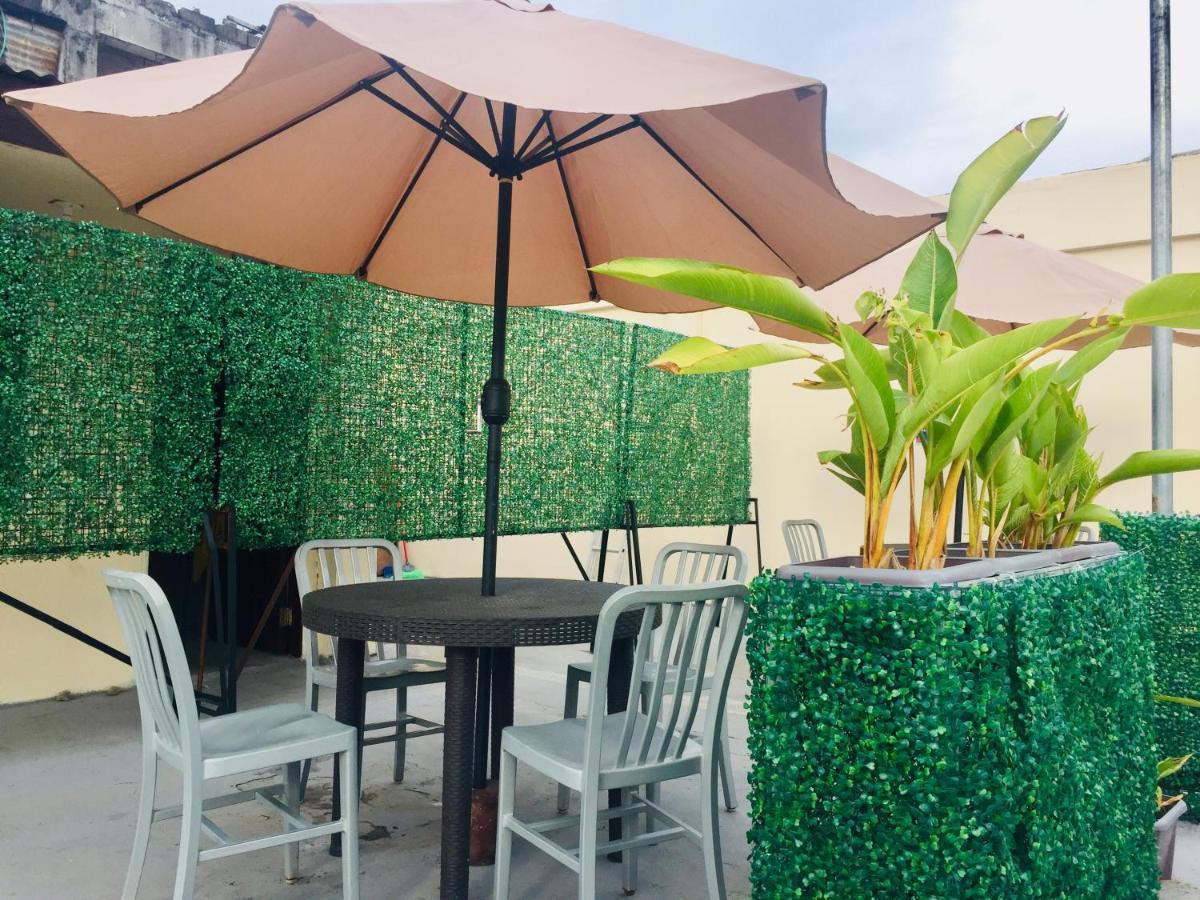 Jprime Apartelle Tuguegarao City Eksteriør billede